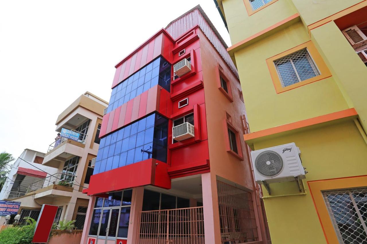 Oyo Hotel Balaram Palace Puri Buitenkant foto