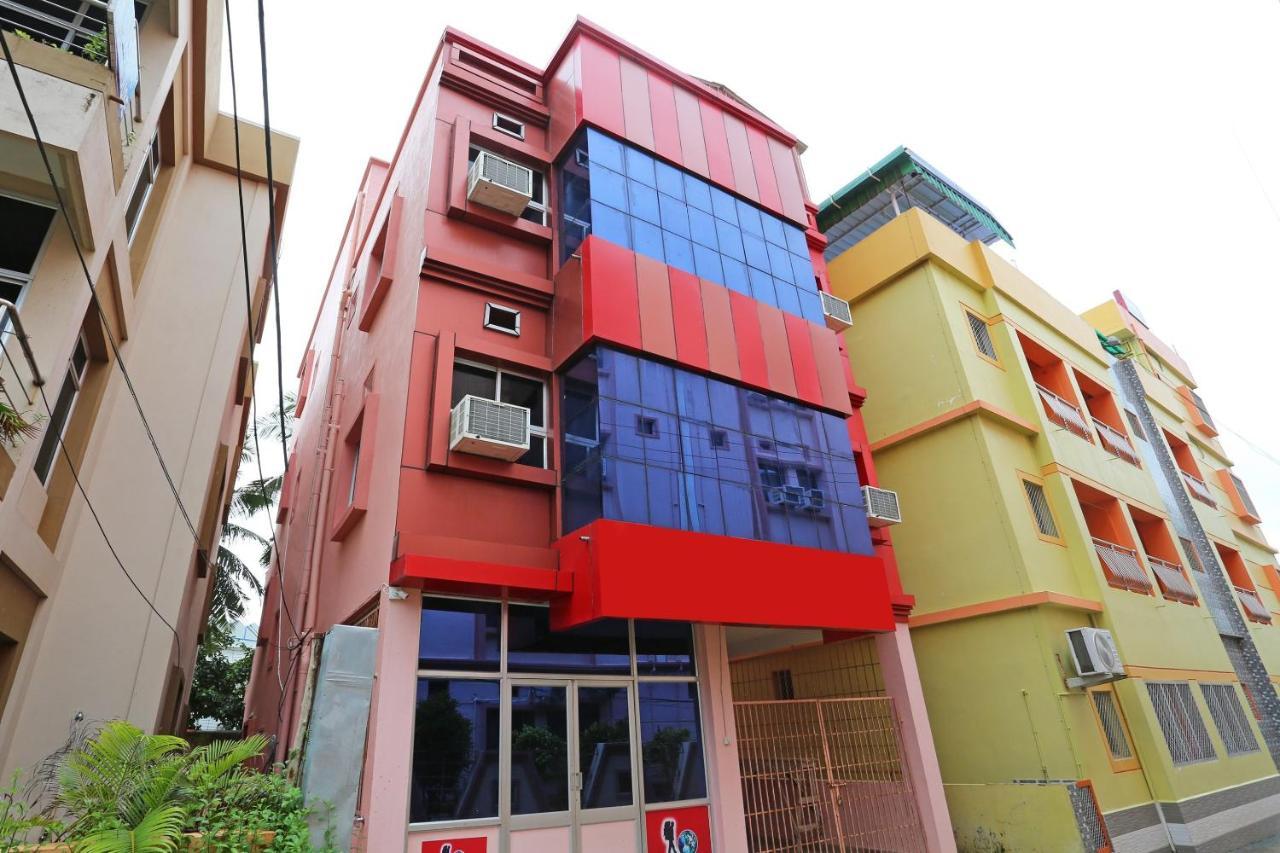 Oyo Hotel Balaram Palace Puri Buitenkant foto